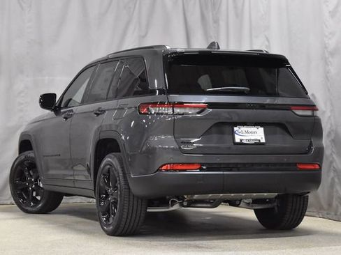 New 2025 Jeep Grand Cherokee Altitude w/ Trailer Tow Package image 2