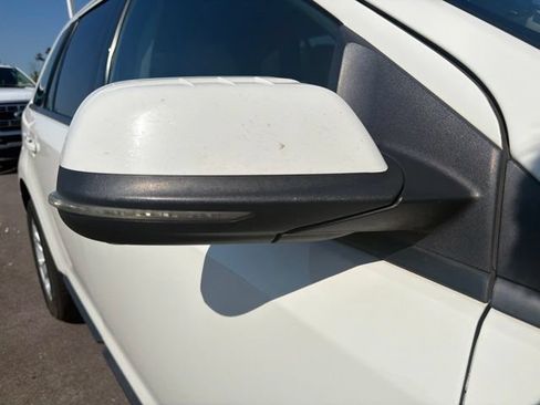 Used 2013 Ford Edge SEL FWD image 5