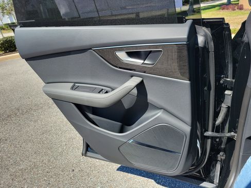 New 2026 Audi Q8 Premium Plus image 16