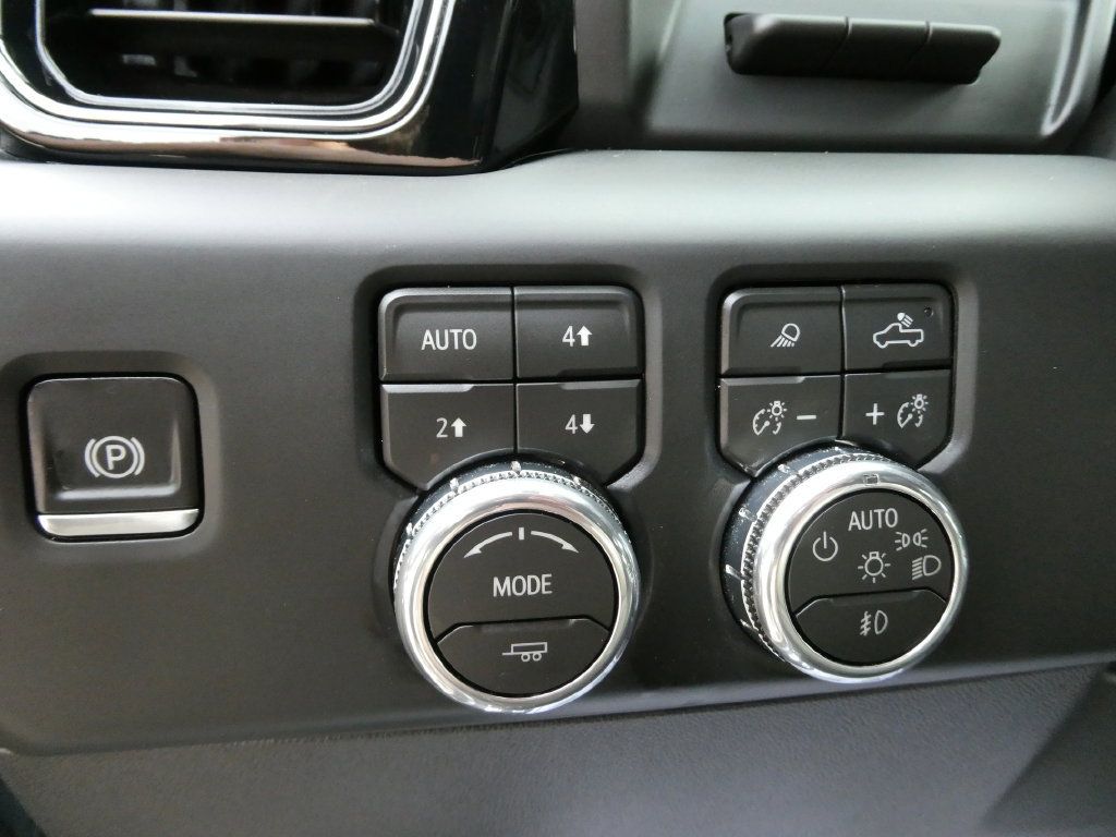 Certified 2026 GMC Sierra 1500 AT4 w/ AT4 Premium Package AWD/4WD image 27
