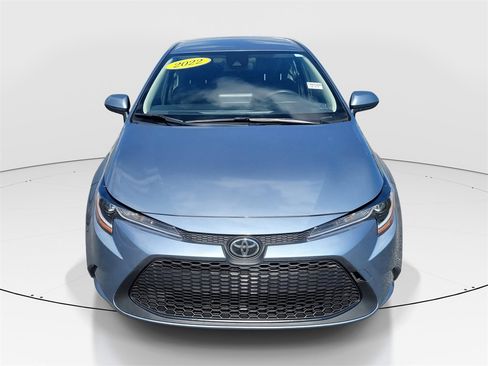 Certified 2022 Toyota Corolla LE image 2