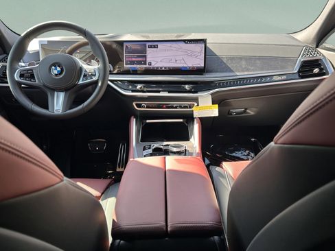 New 2026 BMW X6 xDrive40i w/ Premium Package image 9