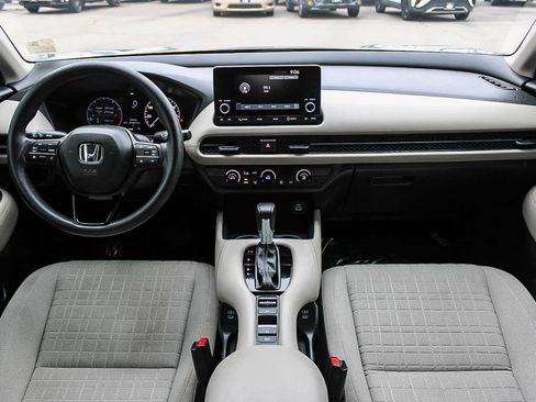 Certified 2024 Honda HR-V LX image 12