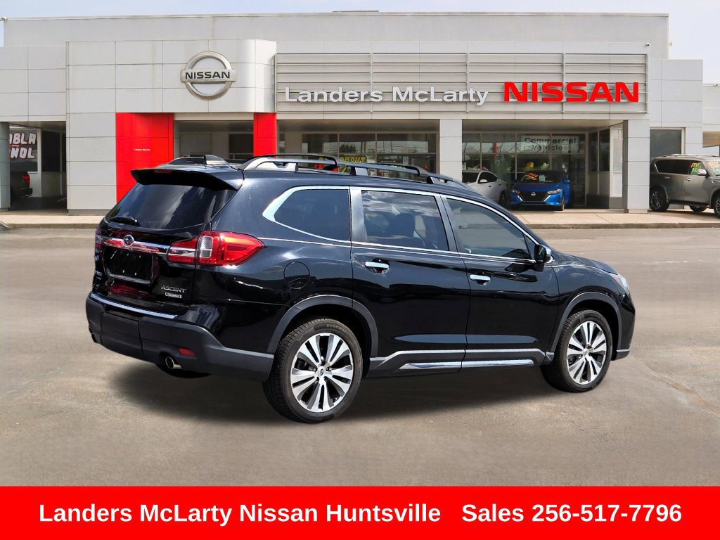 Used 2022 Subaru Ascent Touring AWD/4WD image 3