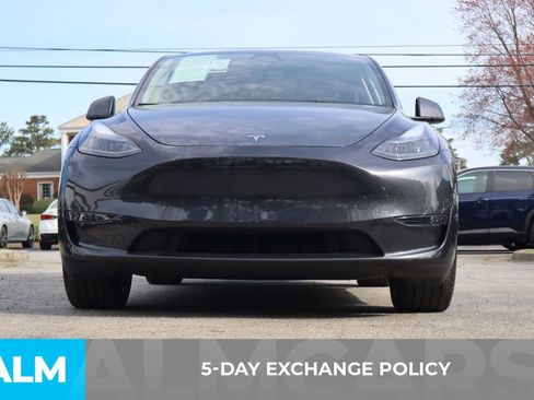 Used 2024 Tesla Model Y Long Range image 4