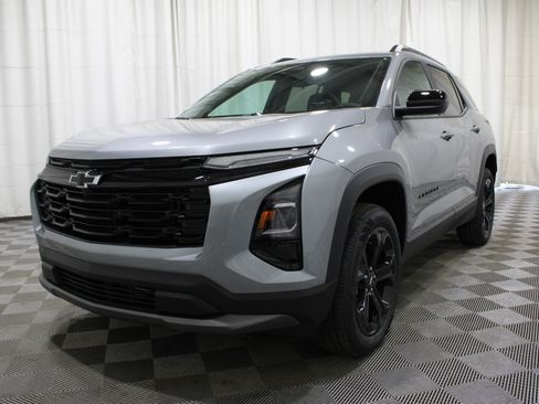 New 2026 Chevrolet Equinox LT w/ Midnight Edition image 32