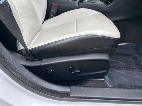 Used 2017 Chrysler 300 S w/ 300S Premium Group image 42