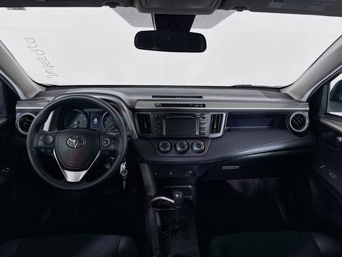 Certified 2018 Toyota RAV4 LE w/ Carpet Mat Package image 21