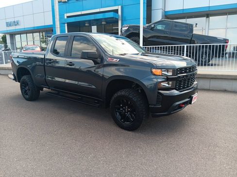 Used 2020 Chevrolet Silverado 1500 Custom Trail Boss w/ Custom Convenience Package AWD/4WD image 7