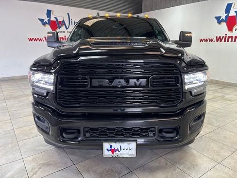 Used 2023 RAM 2500 Limited AWD/4WD image 2