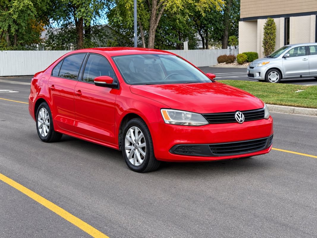 Used 2011 Volkswagen Jetta SE FWD image 7