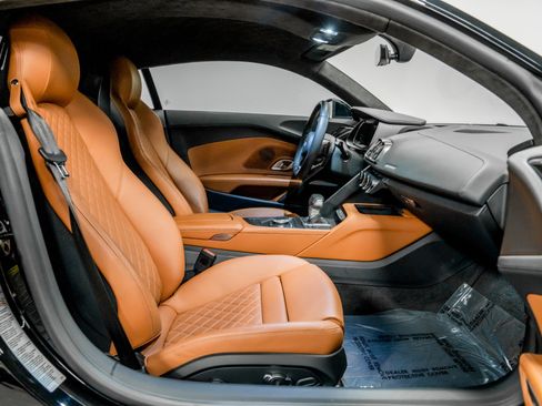 Used 2023 Audi R8 V10 performance image 26