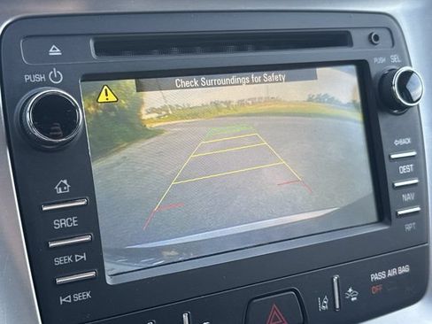 Used 2016 GMC Acadia SLT w/ Open Road Package FWD image 27
