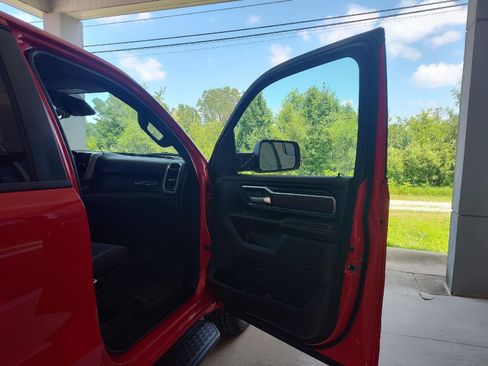Used 2025 RAM 1500 Big Horn AWD/4WD image 19