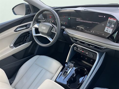 New 2025 Audi Q5 Premium image 23