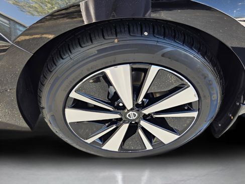 Used 2022 Nissan Altima 2.5 SV image 9