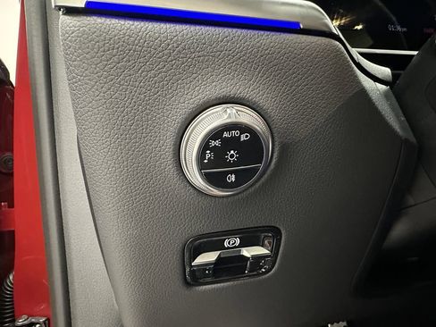 New 2026 Mercedes-Benz GLC 300 image 37