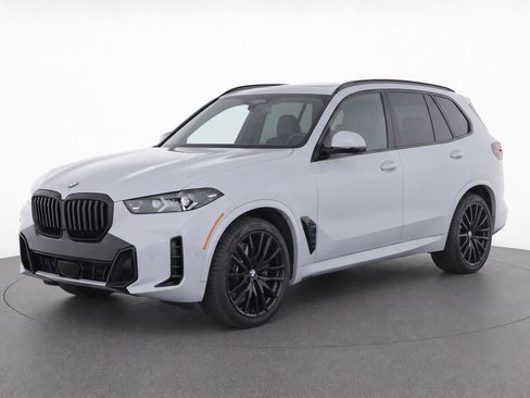 Used 2026 BMW X5 xDrive40i w/ M Sport Package AWD/4WD image 32