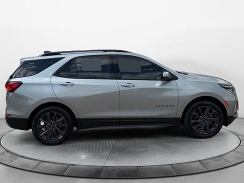 Used 2024 Chevrolet Equinox RS w/ RS Leather Package FWD image 2