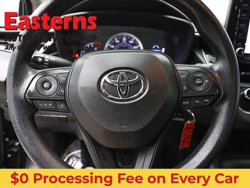 Used 2022 Toyota Corolla LE FWD image 10
