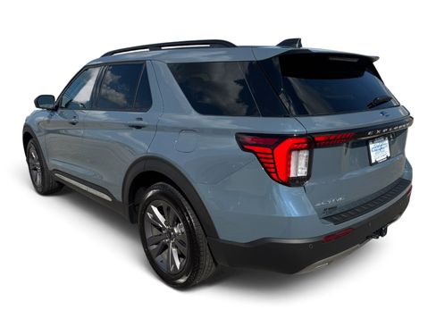 Used 2025 Ford Explorer Active w/ Active Comfort Package AWD/4WD image 5