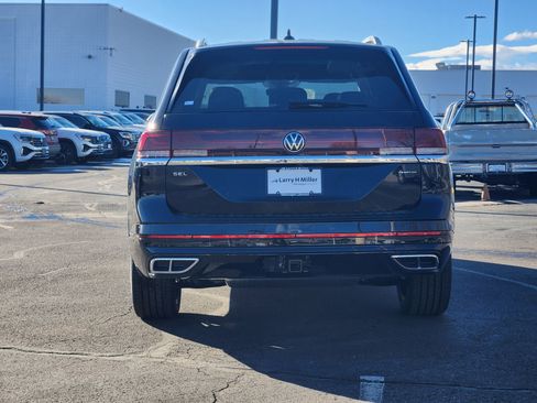 New 2026 Volkswagen Atlas SEL Premium R-Line AWD/4WD image 5