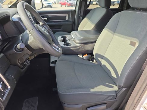 Used 2024 RAM 1500 Classic Warlock image 19