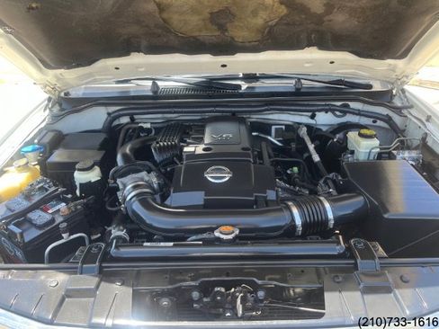 Used 2018 Nissan Frontier SV image 10