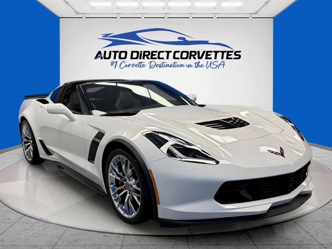 Used 2019 Chevrolet Corvette Z06 RWD image 3