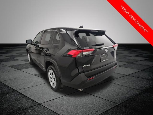 Certified 2025 Toyota RAV4 LE AWD/4WD image 4