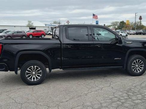 Certified 2023 GMC Sierra 1500 AT4 w/ AT4 Premium Package AWD/4WD image 9