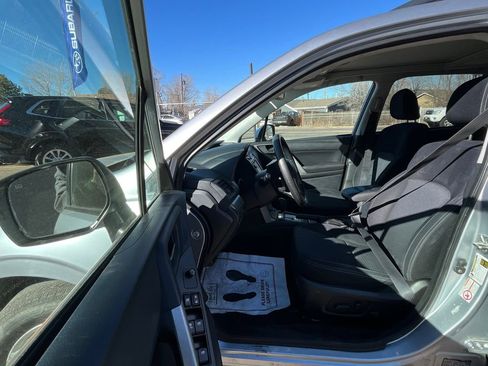 Used 2015 Subaru Forester 2.5i Premium image 19