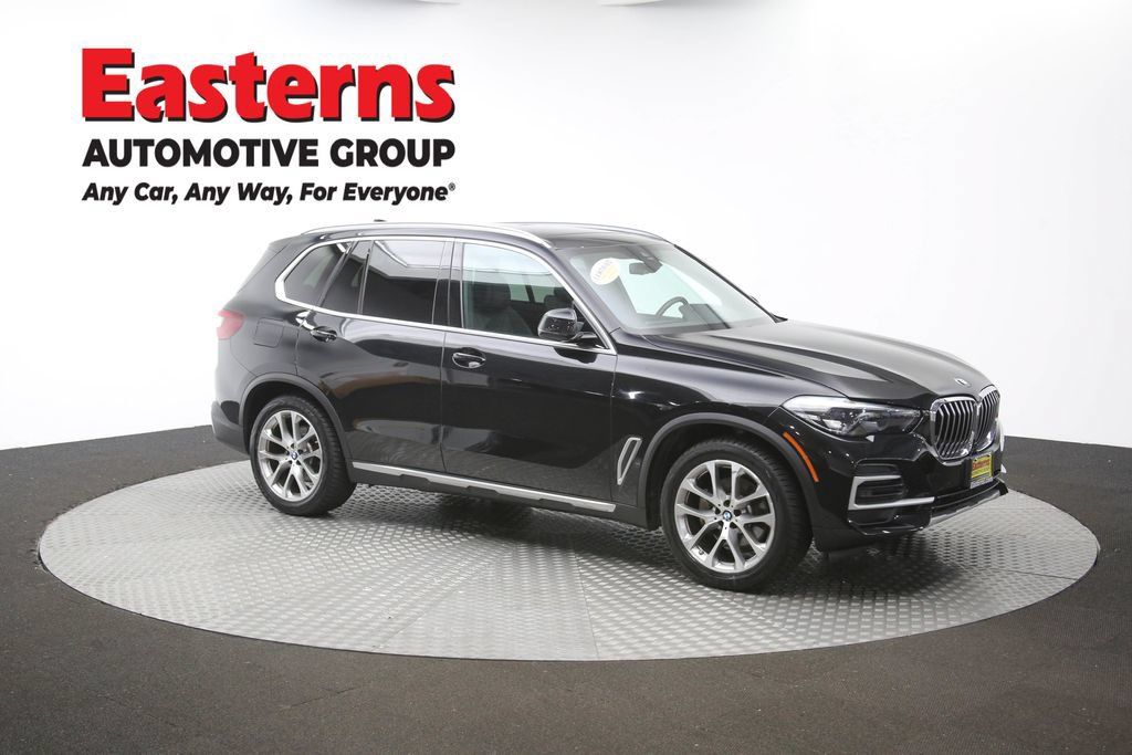 Used 2023 BMW X5 xDrive40i AWD/4WD image 46