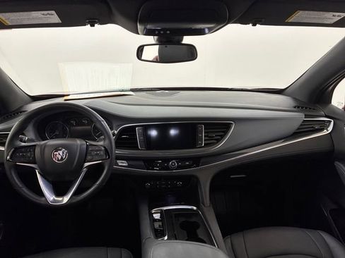 Used 2023 Buick Enclave Essence w/ Experience Buick Package image 20