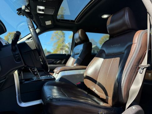 Used 2011 Ford F150 Platinum image 12