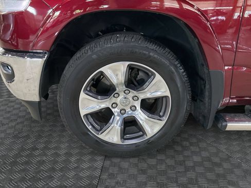 Used 2022 RAM 1500 Laramie AWD/4WD image 16