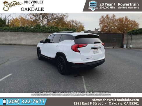Certified 2021 GMC Terrain SLT w/ Infotainment Package II image 9