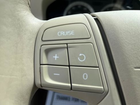 Used 2010 Volvo XC70 3.2 AWD/4WD image 25
