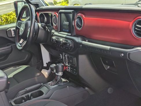 Used 2021 Jeep Wrangler Unlimited Rubicon image 20