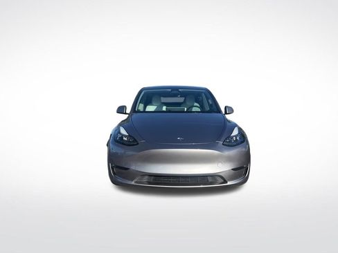 Used 2024 Tesla Model Y Performance AWD/4WD image 3