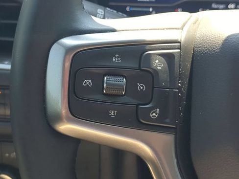Used 2024 Chevrolet Tahoe Z71 w/ Luxury Package AWD/4WD image 21