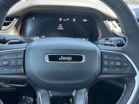 New 2026 Jeep Grand Cherokee L Limited AWD/4WD image 20