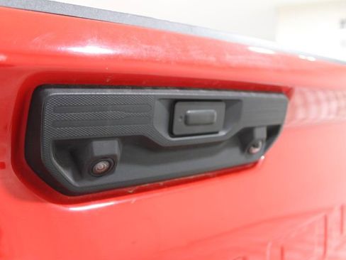 Used 2021 Chevrolet Silverado 2500 LT w/ Texas Edition image 15