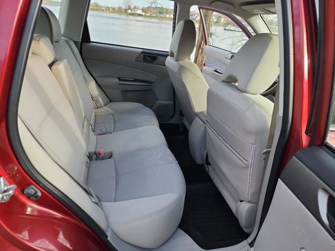 Used 2012 Subaru Forester 2.5X image 12
