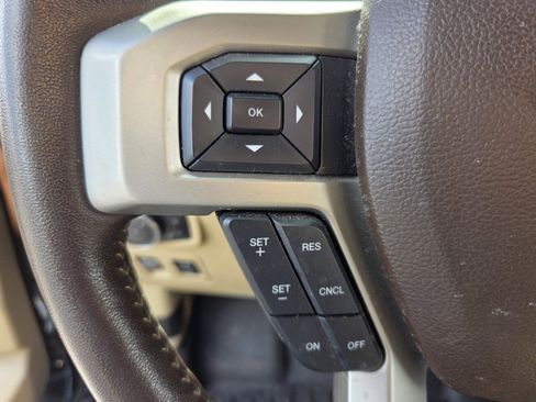 Used 2020 Ford F150 Lariat AWD/4WD image 19