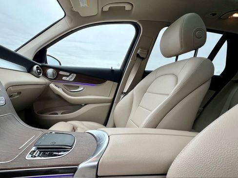 Certified 2020 Mercedes-Benz GLC 300 4MATIC image 13