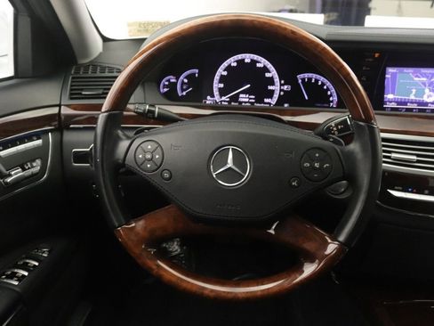 Used 2012 Mercedes-Benz S 550 4MATIC image 10