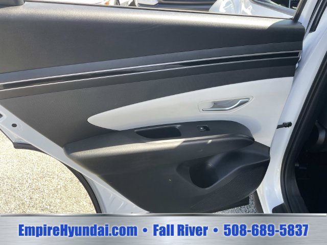 Used 2023 Hyundai Tucson SEL AWD/4WD image 17