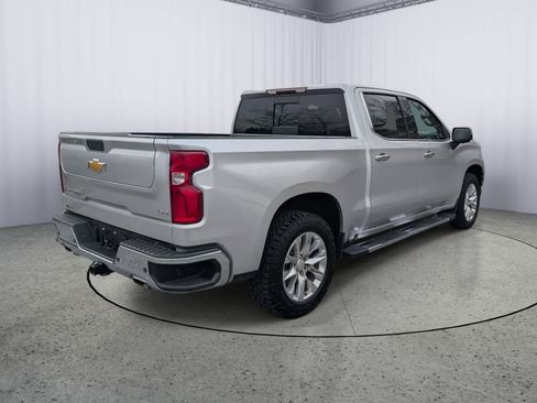 Used 2021 Chevrolet Silverado 1500 LTZ image 3