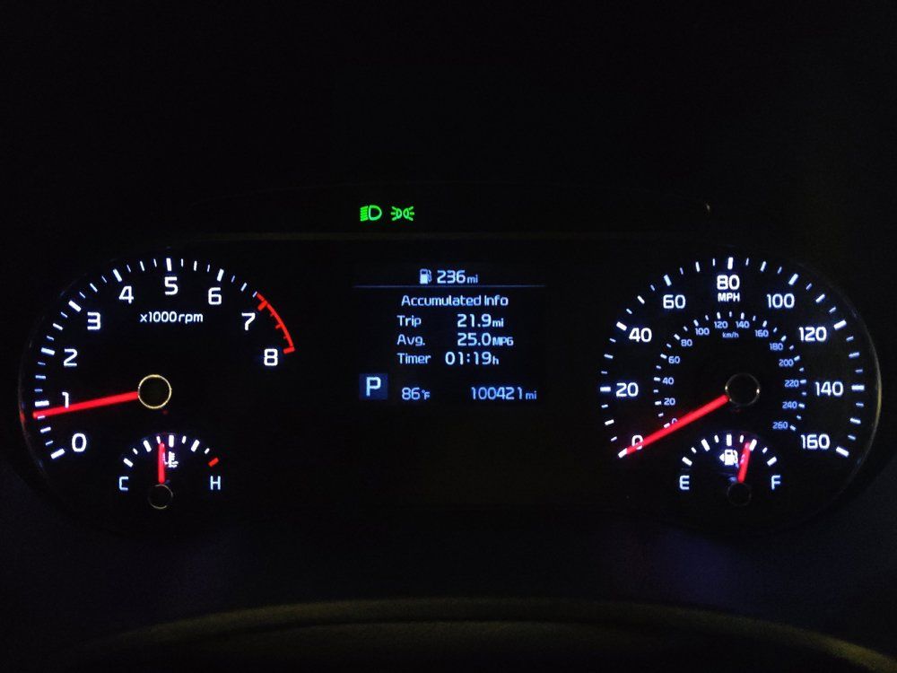 Used 2020 Kia Soul LX FWD image 23